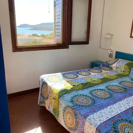Сasa de vacaciones With Beautiful View Punta Molara